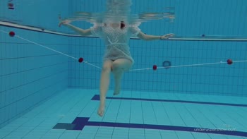 Katy Soroka's Sizzling Underwater Solo Show