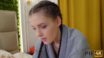 Anie Darling's Brunette Bliss: Creampie Delight