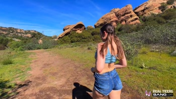 Alex Jett's Hottie Girlfriend Goes Wild in Public Blowjob
