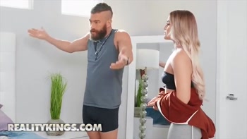 Xander Corvus Pounds Kenzie Madison’s Wet Pussy