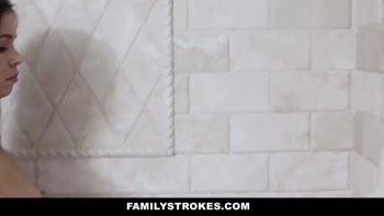 Teen (18+) cutie Taylor Reed gets surprised by big step-bro in the shower