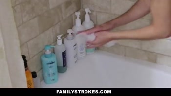 Teen (18+) cutie Taylor Reed gets surprised by big step-bro in the shower