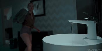 Tiffany Tatum & Jia Lissa: Alien Possession Lesbián Orgy