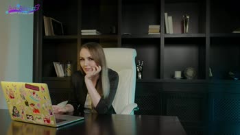 SiaSiberia - Sia Siberia's Office Solo Delight