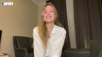 ImMayBee's Virtual Bliss: Intimate EGirl Roleplay & POV Sex