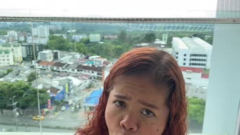 LittleeSophiee's Public Squirt Show