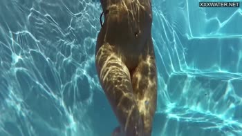 Yenifer Chacon's Sizzling Underwater Solo Adventure