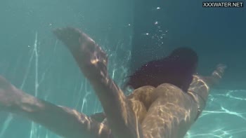 Yenifer Chacon's Sizzling Underwater Solo Adventure