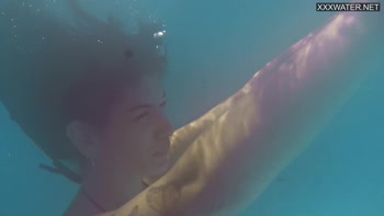 Yenifer Chacon's Sizzling Underwater Solo Adventure