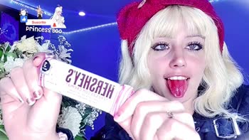Nina-Boo's Sweet Temptation: Savoring Ice Cream in 60FPS HD