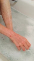 SweetScottishSub's Sassy Feet Worship in the Bath