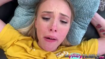 Hot Sister Fucks Big Dick stepBrother to Keep Secret