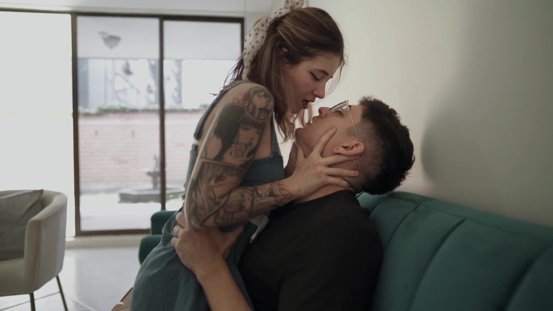 I FUCK my Friend after a Massage Session!