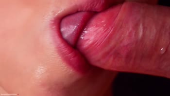 SweetheartKiss' Mind-Blowing Close-Up Blowjobs in 4K