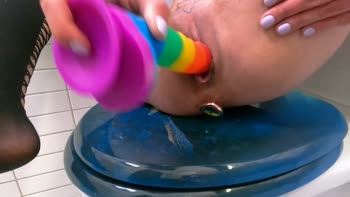 B0nnieandClyd3's Sensual Solo: Wet Fantasies Ignite Multiple Squirts