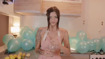 SteffCrime's Argentine Birthday Bliss: Brunette Handjob Delights
