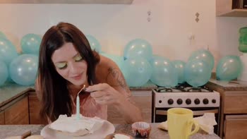 SteffCrime's Argentine Birthday Bliss: Brunette Handjob Delights