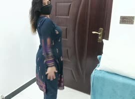 Sobianasir2001 - Sobia Nasir's Naughty WhatsApp Dance for Her Special Client