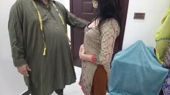Pakistanicouple1997 - Desi Pakistani College MILF's Naughty Tailor Shop Surprise
