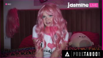 Coco Lovelock's Stepdaughter : Live Stream Catfish Turns to Creampie