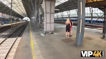 VIP4K. Romantic trip ended with a cheating