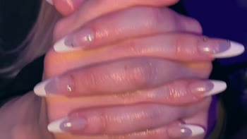 MyLeloo's Slow Seduction: A Romantic Russian Handjob