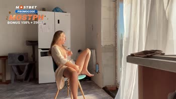 Stacy Johonson's Public Pleasure: A Squirting Solo Session