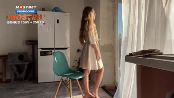 Stacy Johonson's Public Pleasure: A Squirting Solo Session