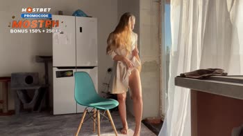 Stacy Johonson's Public Pleasure: A Squirting Solo Session