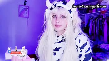 Nina-Boo's Creamy Delight: Teen (18+) Blonde Eats Milk & Cookies in 60FPS HD