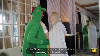 DADDY4K. A Spartan Daddy fucks his Stepson's Girlfriend