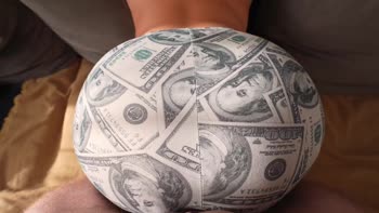 Booty Ass's Ripped Leggings Unleash Her Big Booty Frenzy