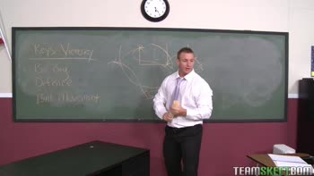 Elizabeth Bentley's Classroom Seduction: Blonde Teen (18+)'s Hardcore Pleasures