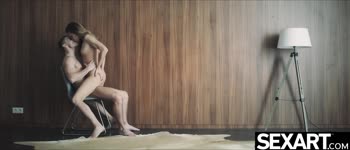 Blonde Bombshell's Rousing Blowjob and Steamy Creampie
