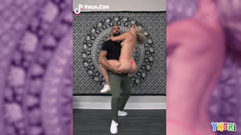Blair's Big Booty Blowjob Bonanza in 60FPS POV