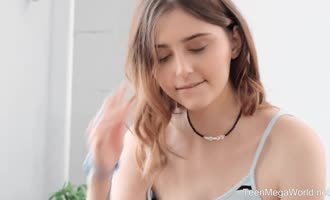 Lola's Lesbian Delight: Funky Town & Small Tits Scissoring