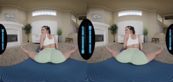 Brianna Arson's Yoga Flexibility Test in Hardcore VR POV