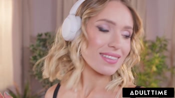 Sultry Angelika Grays Seduces with Panty Dance, Turns into Anal Delight