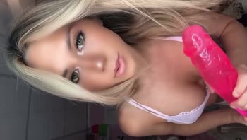 Jalahjordan's Sizzling 13-Inch Dildo Ride