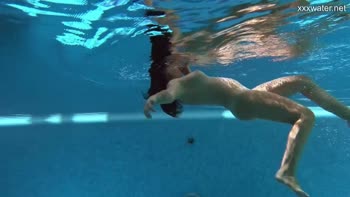 Puzan Bruhova's Scintillating Underwater Solo