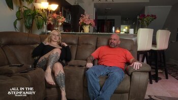 Scott Takes Skylar Vox's Goth Beauty for a Raunchy Ride