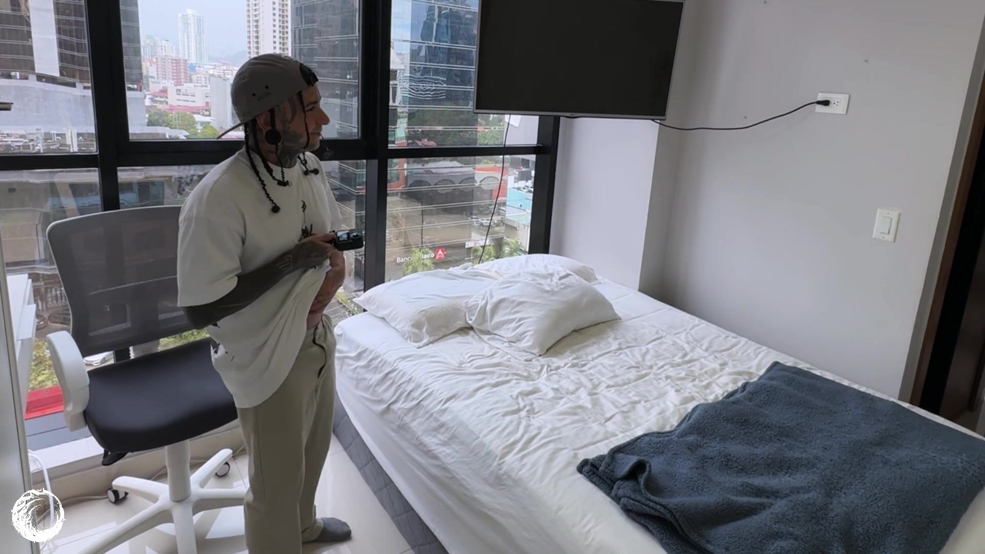 I Fuck my Stepmother Ass to Pussy and Record her for Porn
