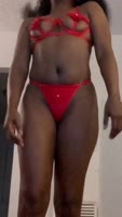 Pinkkittiez Sways in Seductive Ebony Solo Tease