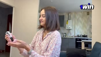 HOLLEMOLLY's Russian Wet Dream: Vibrator vs Big Cock