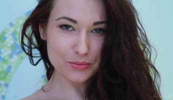 Stunning Brunette Sensation Unveils Her Natural Charm