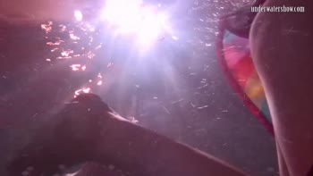 Russian Siren's Underwater Orgasmic Delight