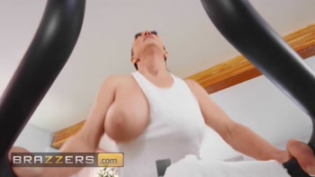 Ember Snow & Xander Corvus' Sweaty Seduction Workout