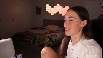 Cheekymz Reacts to Her Own Teen (18+) Porn Scenes
