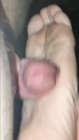 Mycleanprettytoes Teases With Her Petite Feet & Satisfying Footjobs