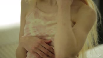 Stunning Blonde Teen (18+)'s Sultry Solo Session
